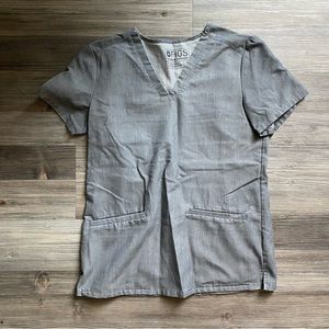 Wear Figs Casma 3 Pocket Scrub Top